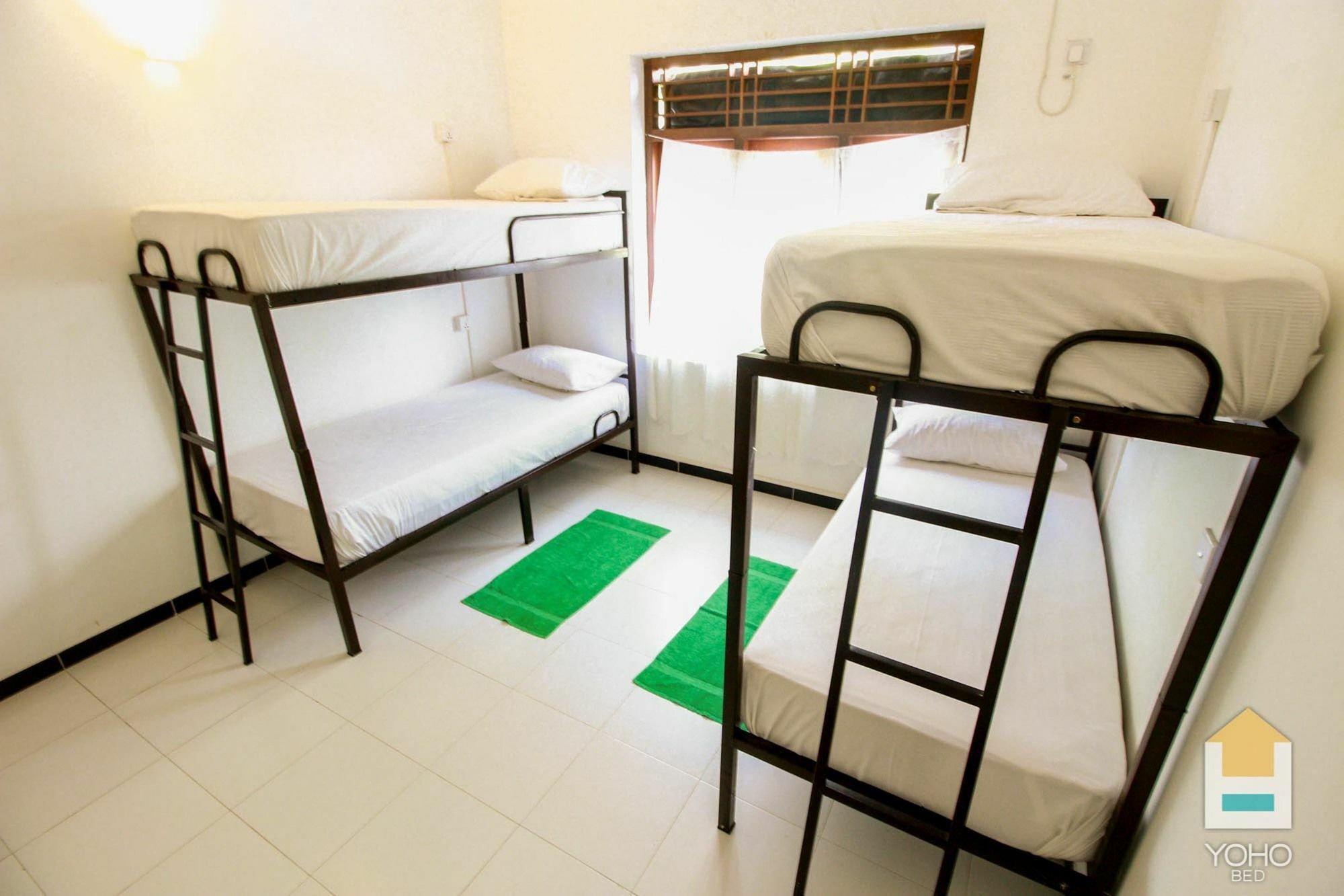 Bed & Bicycle Hostel マウントラビニア エクステリア 写真