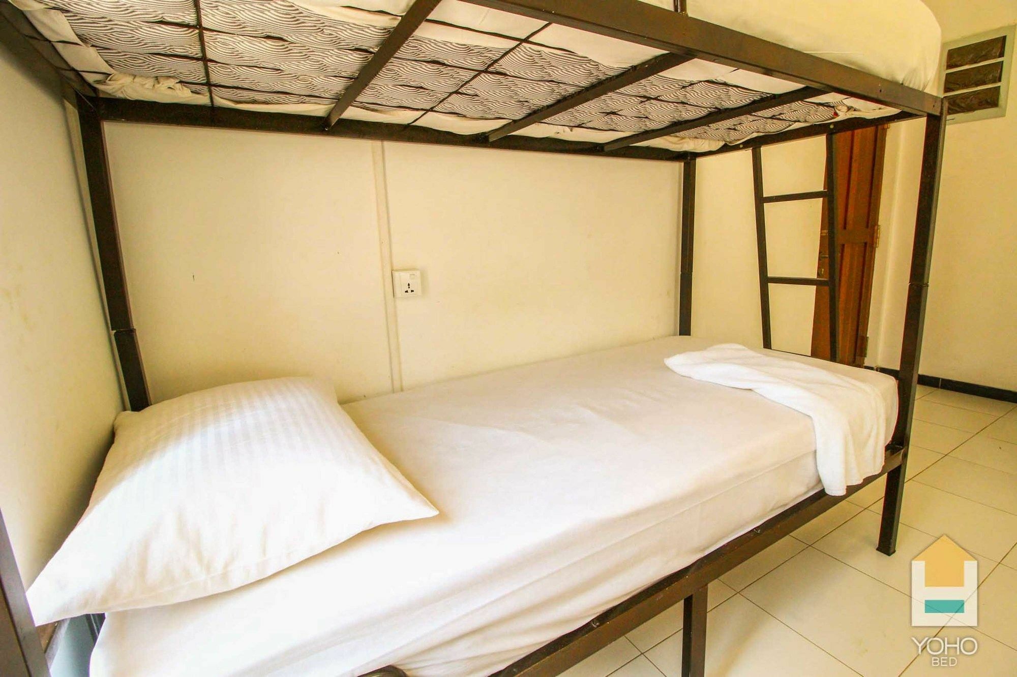 Bed & Bicycle Hostel マウントラビニア エクステリア 写真